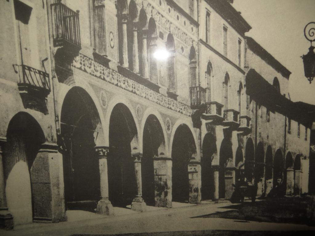 Apartamento Palazzo Altinate - Note Di Piano Padua Habitación foto